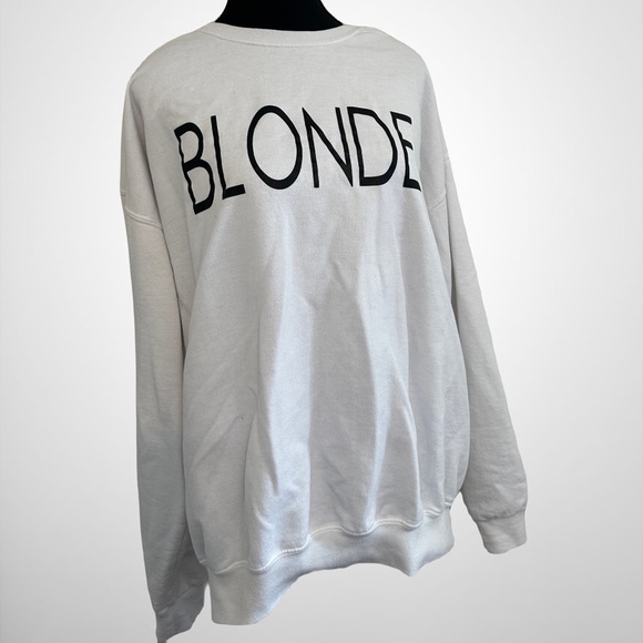 “Blonde” crewneck sweater - Picture 1 of 3